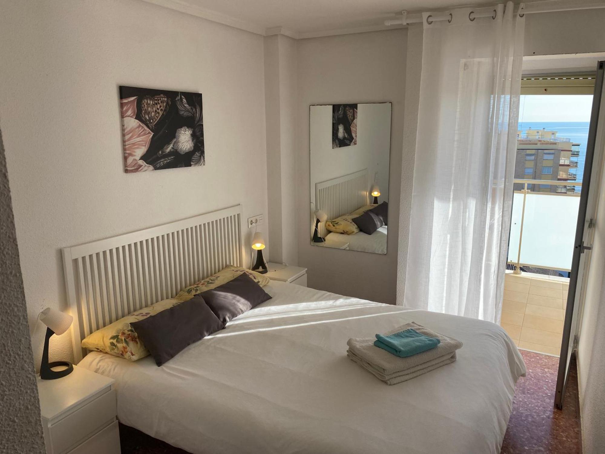 High-Floor Bright Apartment With Sea Views 마레니 블라우 외부 사진
